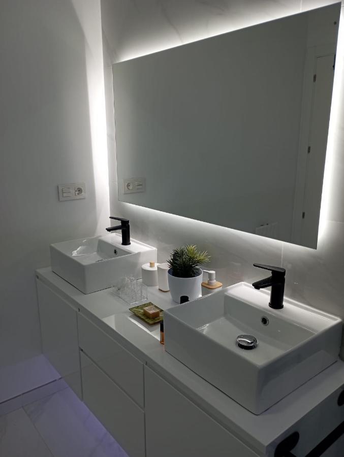 Super Apartamento Santiago ซานติอาโก เด กอมโปสเตลา ภายนอก รูปภาพ